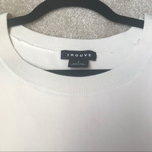 Gorgeous Statement Sleeve Sweatshirt Trouve! NWOT - Picture 5 of 7